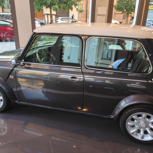 Luxury cars Italy