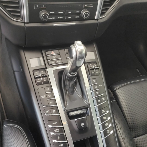 Luxury cars Italy