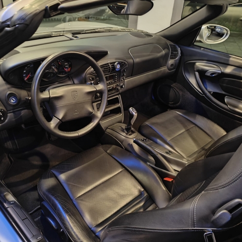 Luxury cars Italy