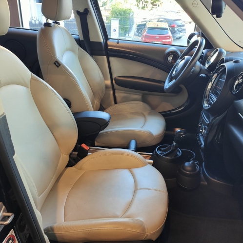 Luxury cars Italy
