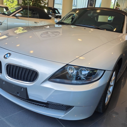 Luxury cars Italy